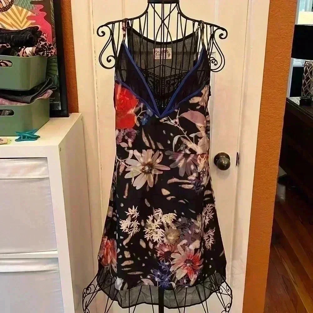 Free People Printed Floral Black Slip Lace Dress • Women’s S• Made In India